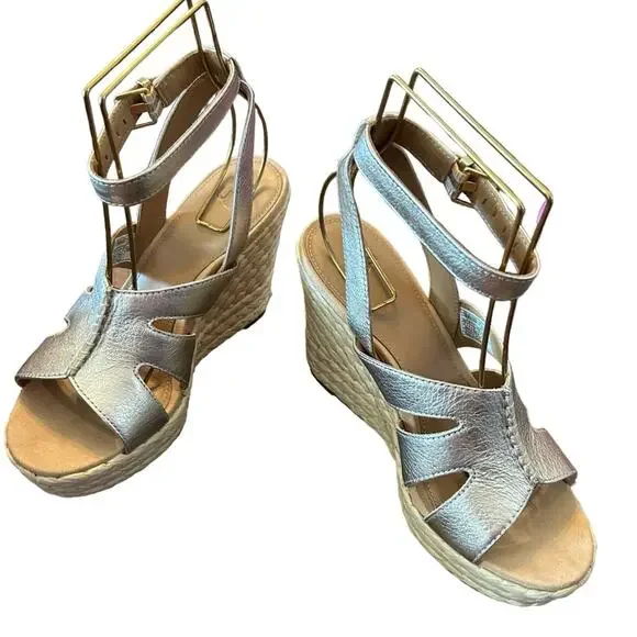 Ugg Careena Gold Metallic Leather Wedge Espadrilles Sandals Ankle Strap NEW 6.5 - Picture 6 of 11